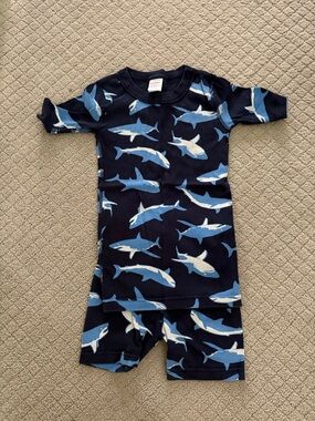 Hanna Andersson Navy Blue Shark Print Kids Pajama Set